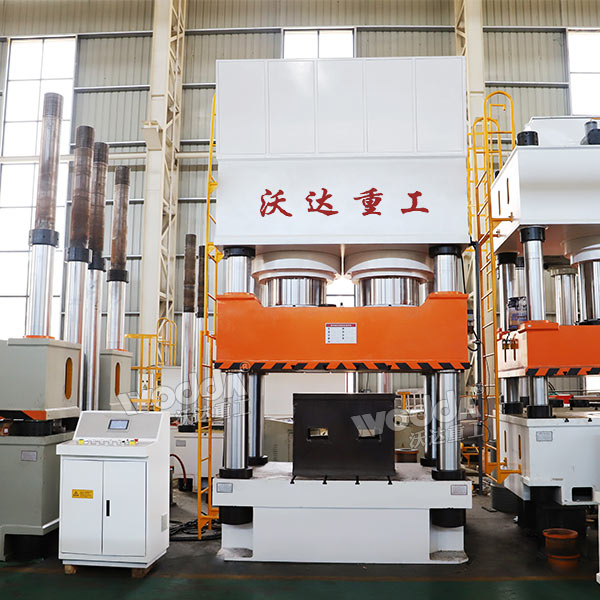 1600噸塑料托盤液壓機.jpg